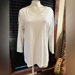 NWOT Kim Roger white long sleeve T-shirt Sz L